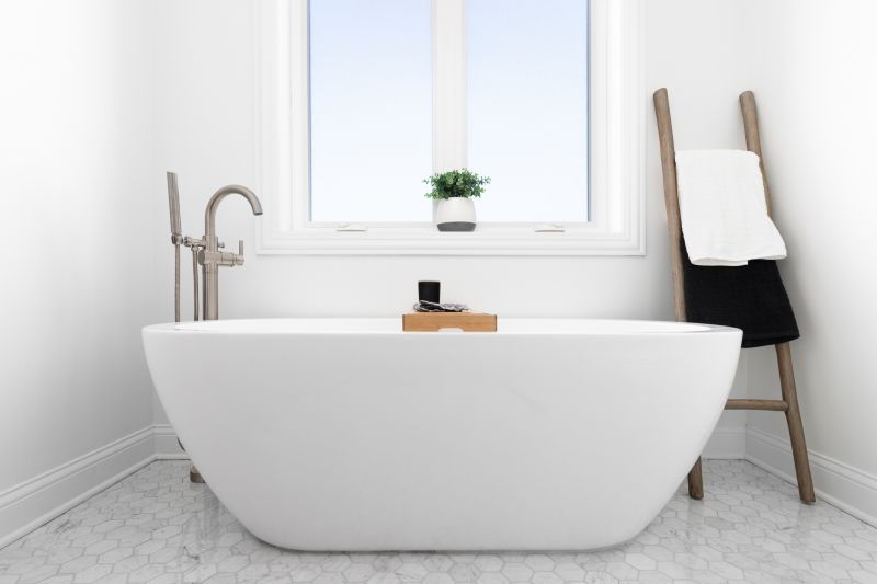 Space-saving Bathtub